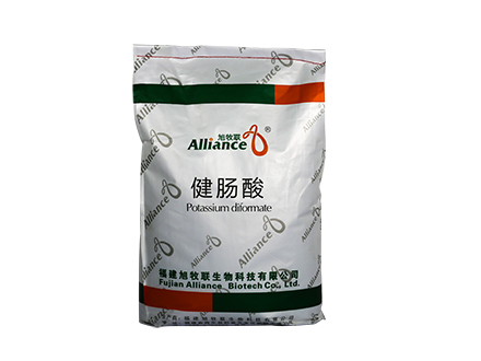 Feed livestock, promote the growth of feed should be added scientifically